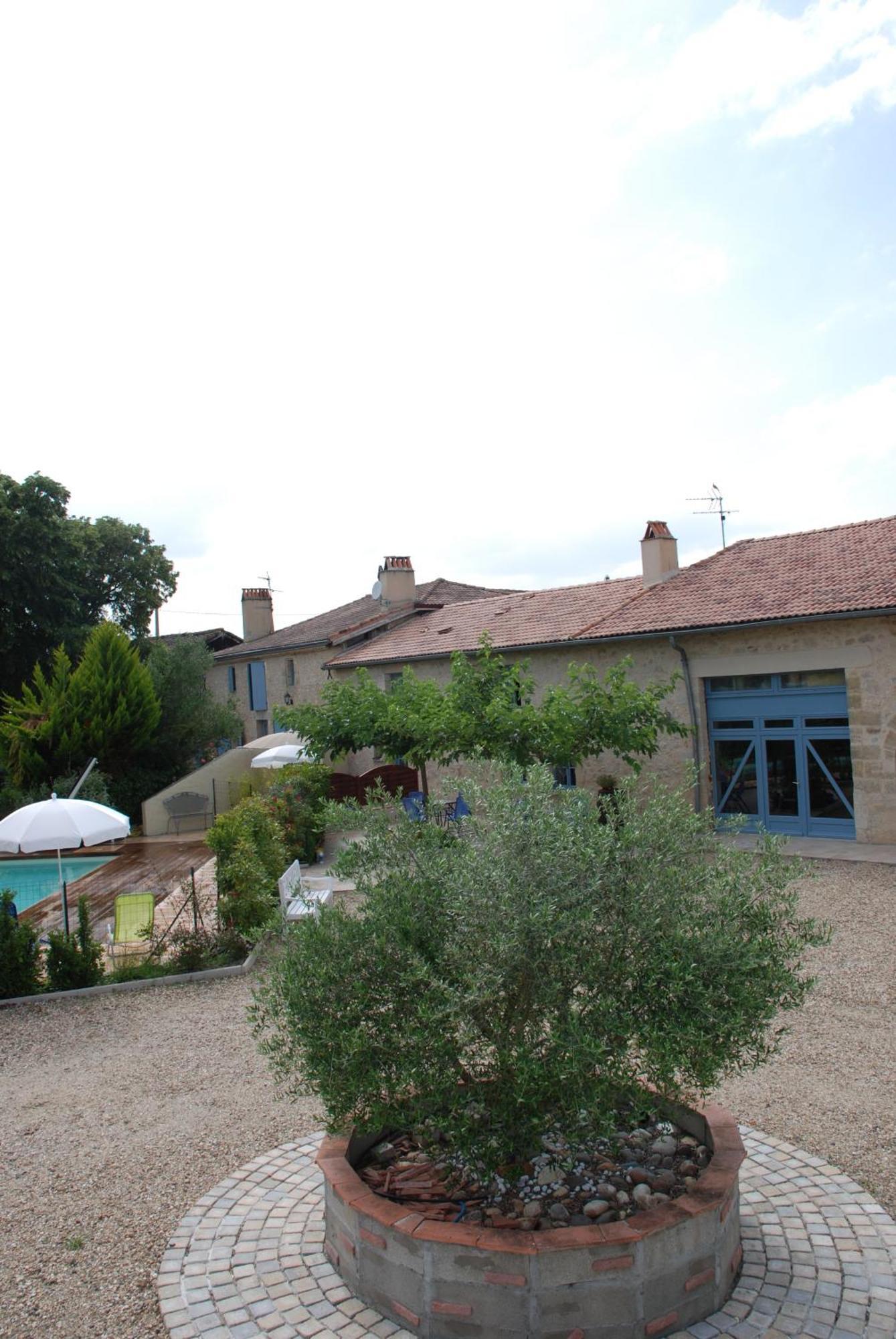 Chambres D'Hotes Du Clos Semper Felix Sainte-Bazeille Bagian luar foto